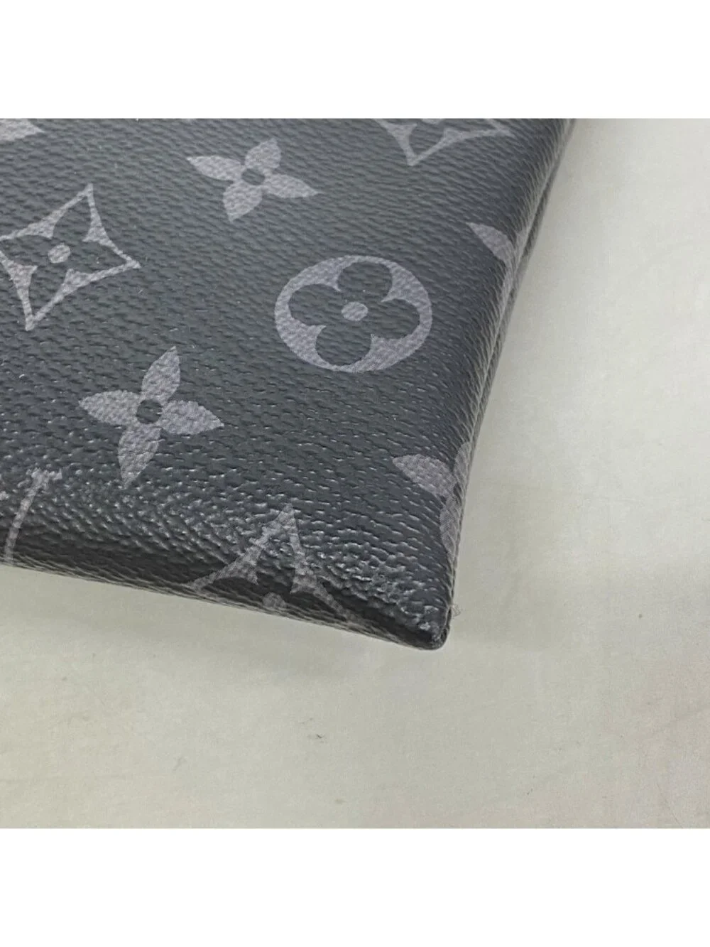 Louis Vuitton Clutch Monogram Eclipse Pochette Discovery Black